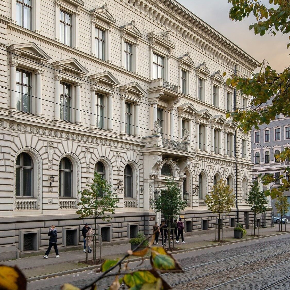 Benjamin House Riga Noslēgts darījums par vēsturiskā Benjamiņu nama pārdošanu | COBALT